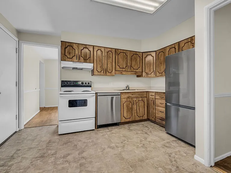 2189 E 6675 S — Photo 10