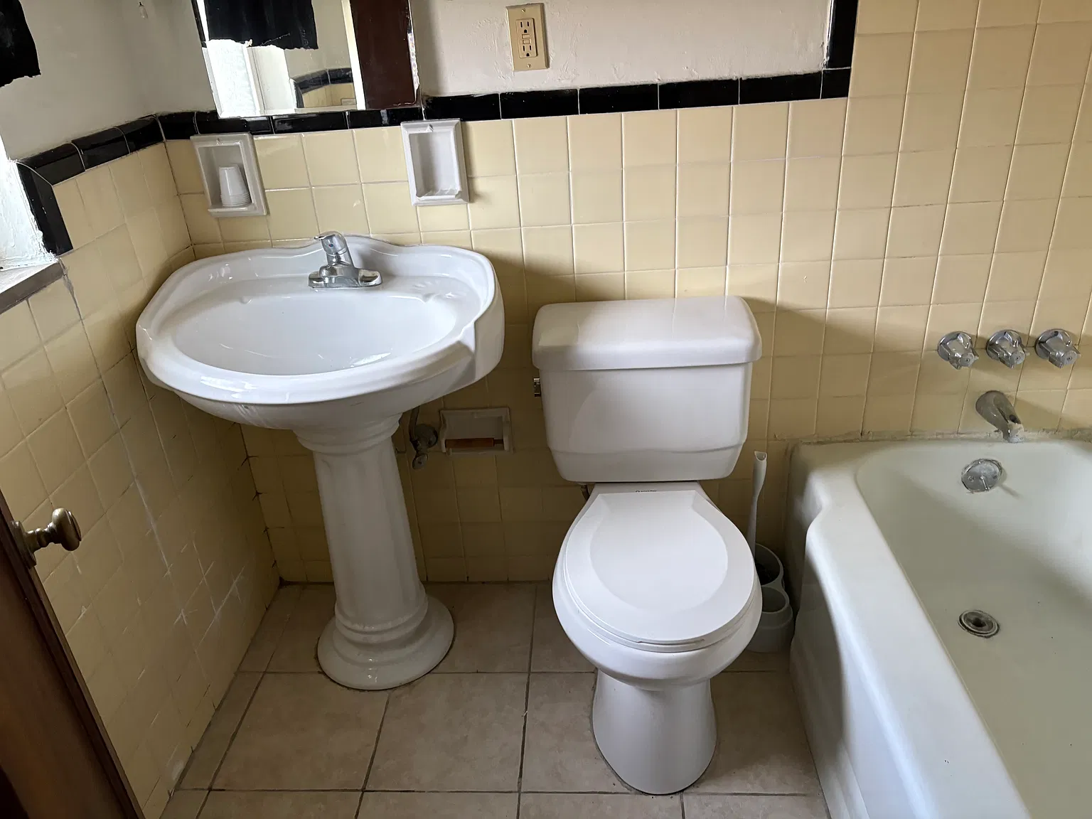1511 McFarland Rd — Photo 3