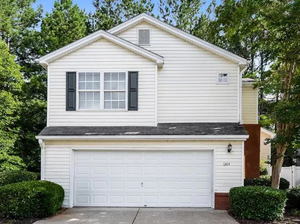 1204 W Oaks Way, Woodstock, GA 30188