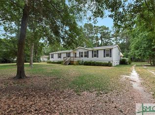 447 Clark St, Midway, GA 31320