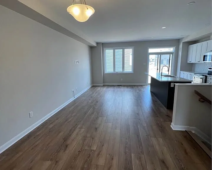 33 Watchim St — Photo 4