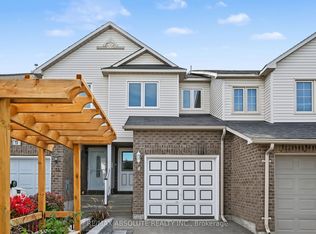 13 Spruce Cres, Arnprior, ON K7S 3V8