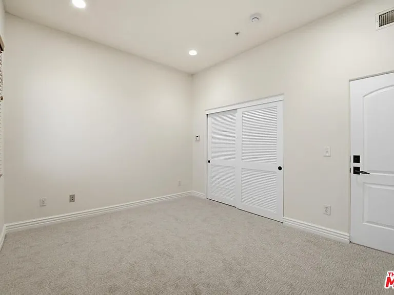 10913 Whipple St #105 — Photo 18