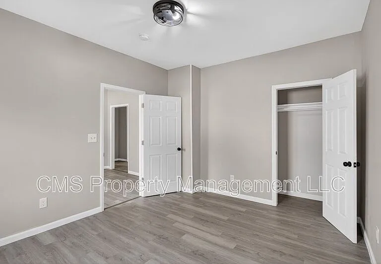 378 Grand St #1R — Photo 20