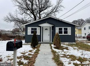 828 Clovis Ave, Capitol Heights, MD 20743