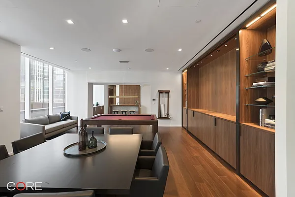 Rented by CORE | media 46