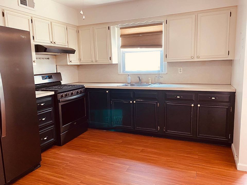 1st image of 179 Bridgetown St #2