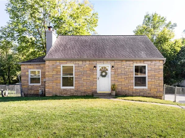 6121 Holliday Dr, Kansas City, KS 66106