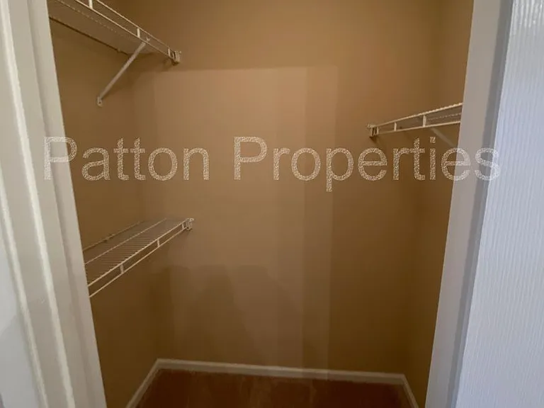 214 Elders Pond Dr — Photo 11