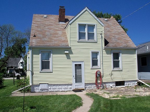 5th image of 172 S Clinton Ave