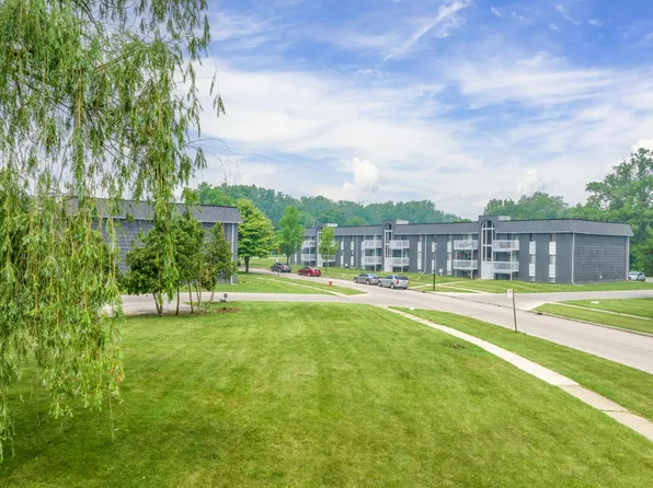 Devonshire Apartments, 902 Gribbin Ln #Ee721436c, Toledo, OH 43612