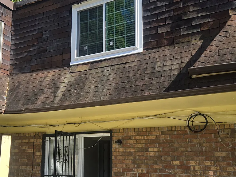 233 Peyton Pl SW — Photo 9
