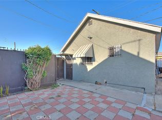 10004 S San Pedro St, Los Angeles, CA 90003