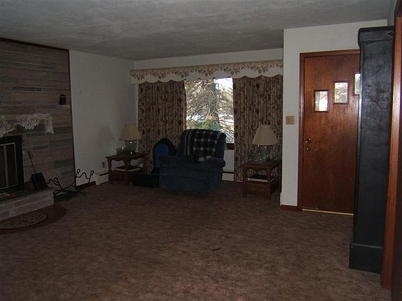 2nd image of 2705 W 37th Ave