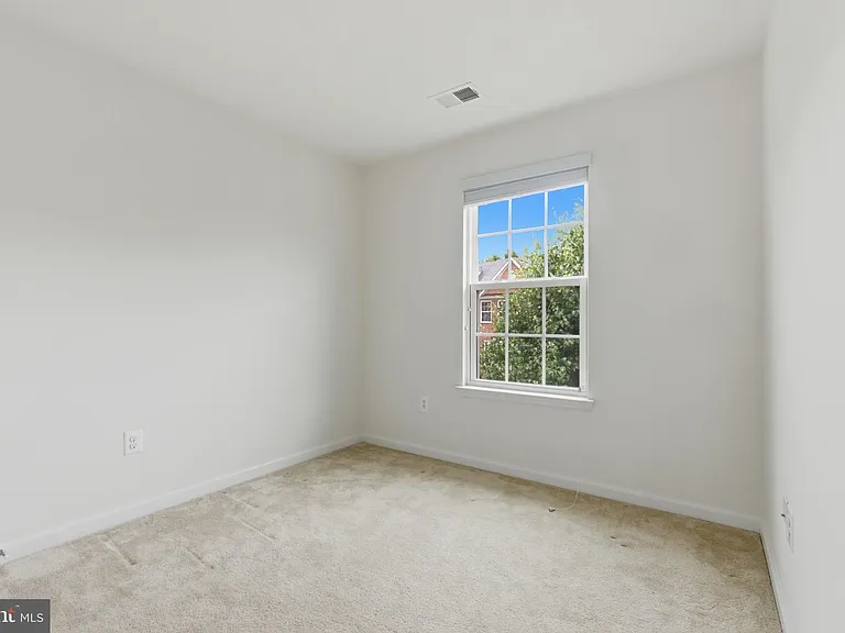 12191 Montreat Pl — Photo 29
