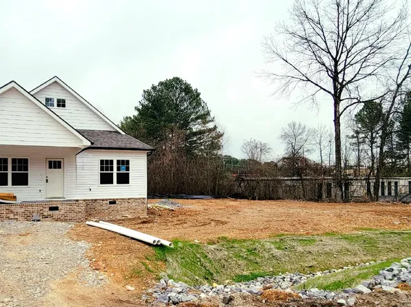 3990 Teakwood Dr, Chattanooga, TN 37416