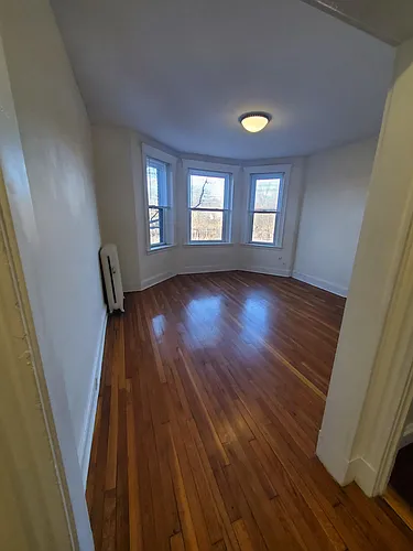 364 Riverway #9 Photo 1