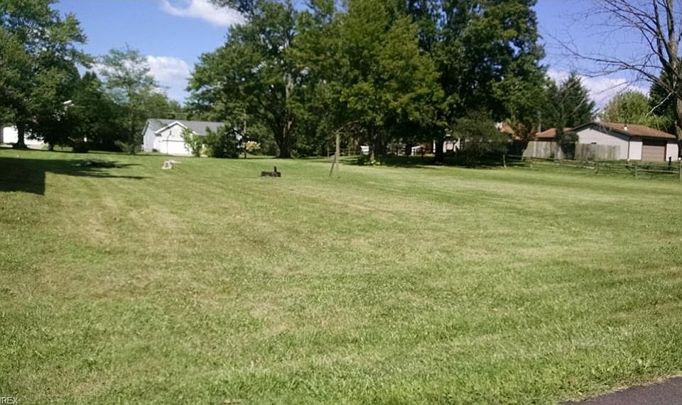 1st image of 3924 Burke Ave