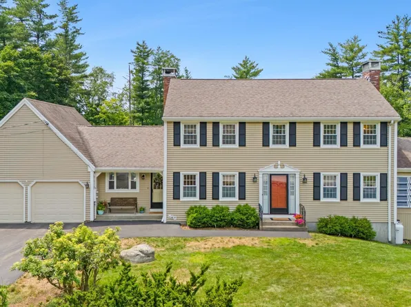 11 Shaw Drive, Bedford, NH 03110
