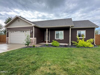 12480 Woodland Ln, Watford City, ND, 58854