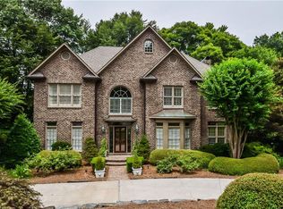 905 Ashley Glen Dr, Winston Salem, NC 27104