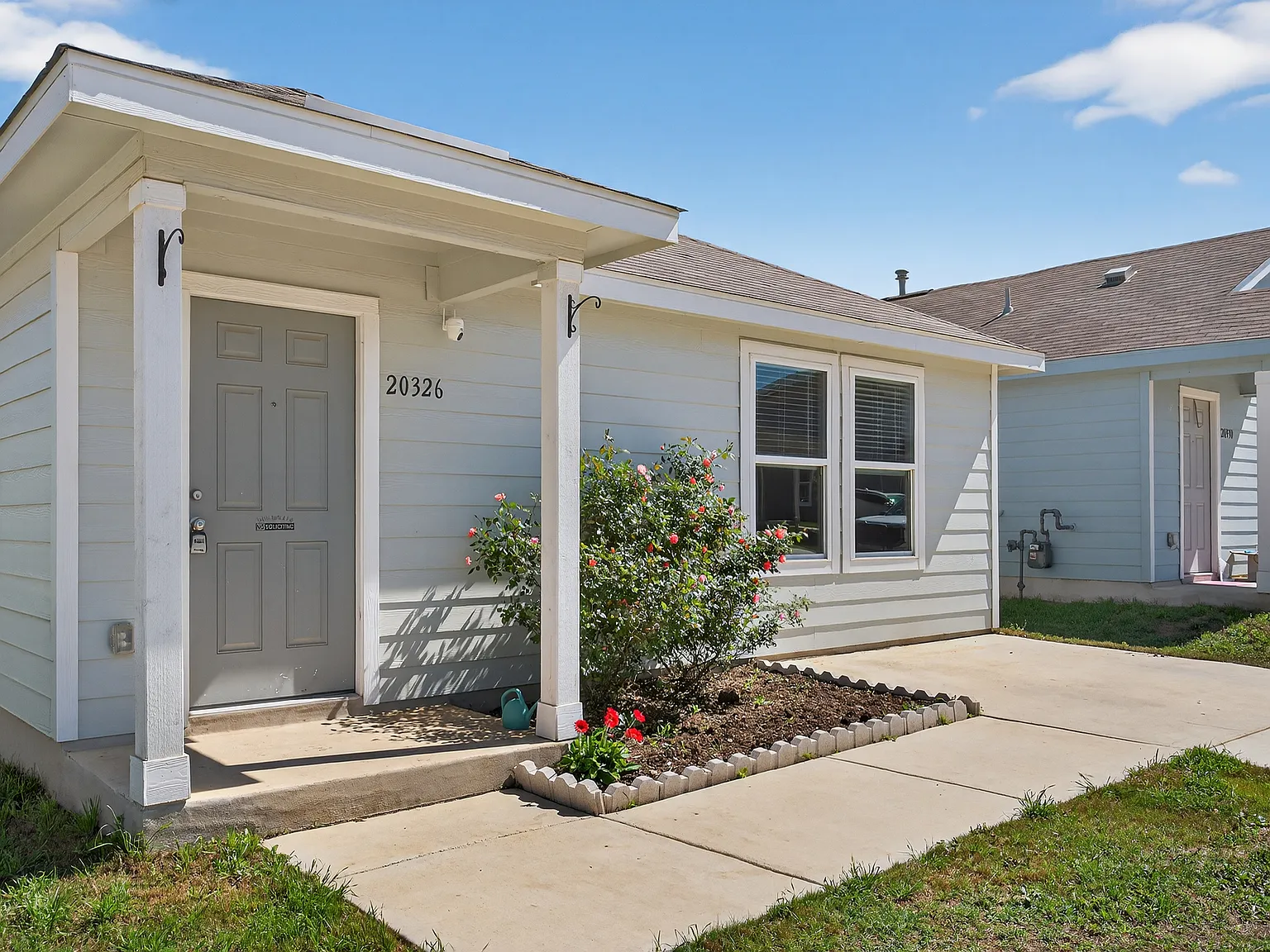 3 bed, 1225 sqft, $1,600 — Photo 3