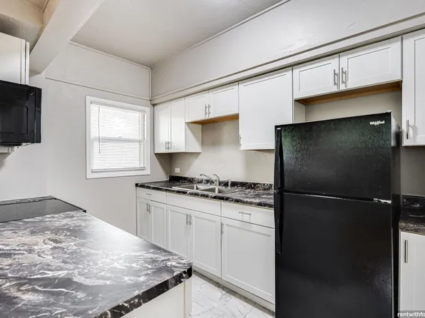 536 Algoma Blvd, 536 Algoma Blvd APT C, Oshkosh, WI 54901