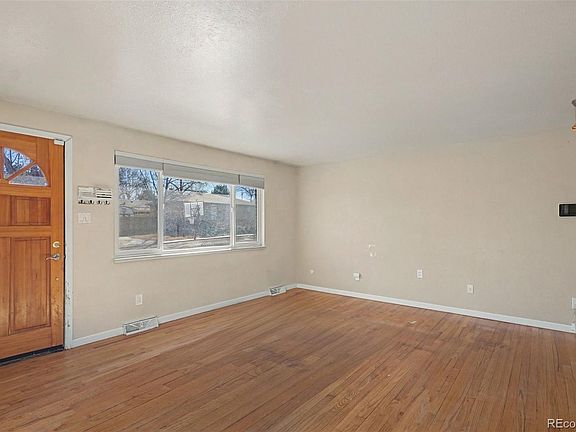 4th image of 5475 S Lakeview Street