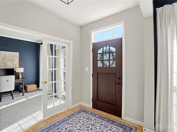 4th image of 9759 Cobblewood Ct