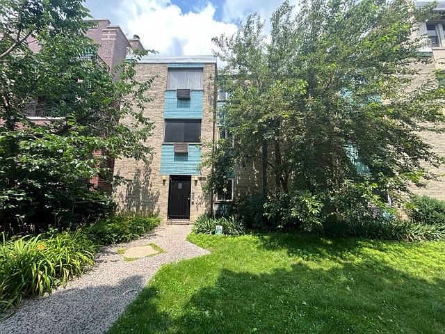 1st image of 1436 W Farwell Ave APT 1A