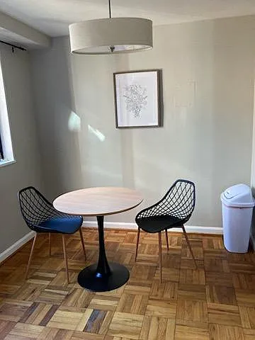 1 bed, 707 sqft, $2,350 — Photo 3