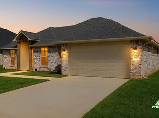 1961ft² Floor Plan, The Palms Plan, The Palms, Longview, TX 75601