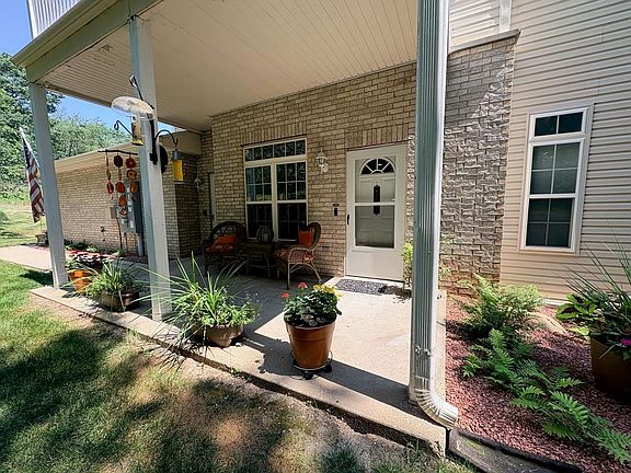 4th image of W11557 Island View Ct
