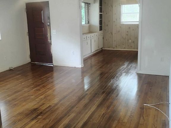 5th image of 8138 Idaho St