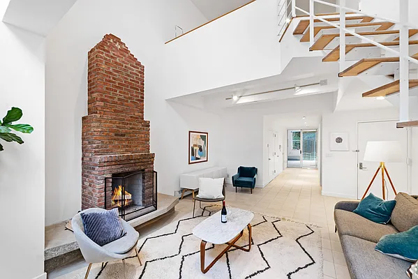 Rented by Corcoran | media 1