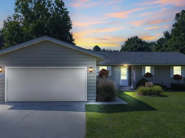 5758 W 150 N, La Porte, IN 46350