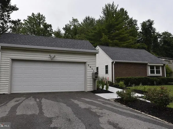 2211 Penfield Ln, Bowie, MD 20716
