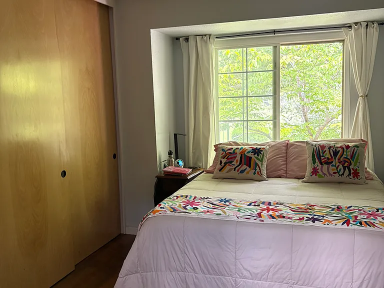 942 Q St #942 — Photo 8