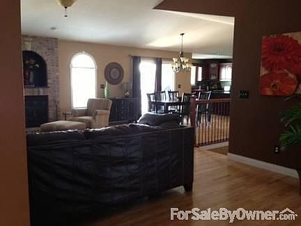 Living Room
						:
						view from hallway enterance