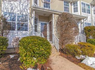 1410 Blossom Cir, Dayton, NJ 08810