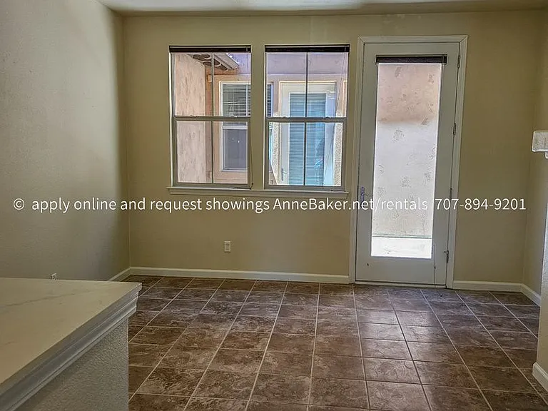 160 Healdsburg Ave #E — Photo 9