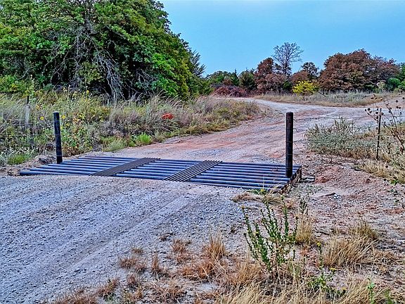 3rd image of Tbd Dixie School Rd