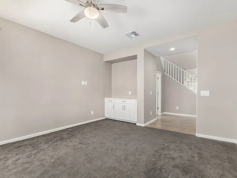 1527 W Windhaven Ave — Photo 32