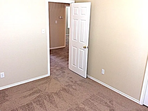 5217 Alec Dr — Photo 13