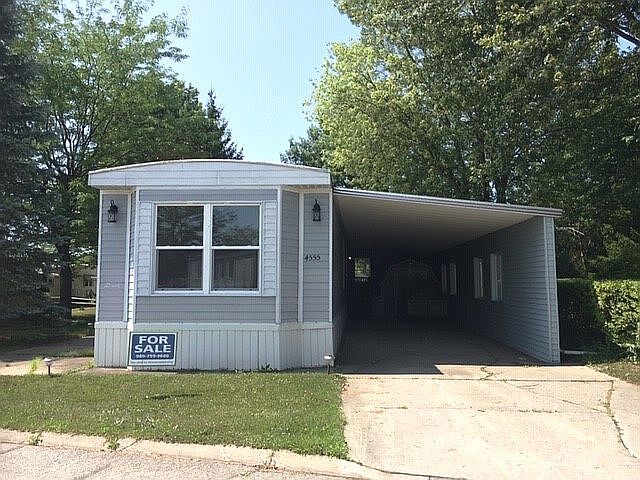 1st image of 4555 Clover Way W