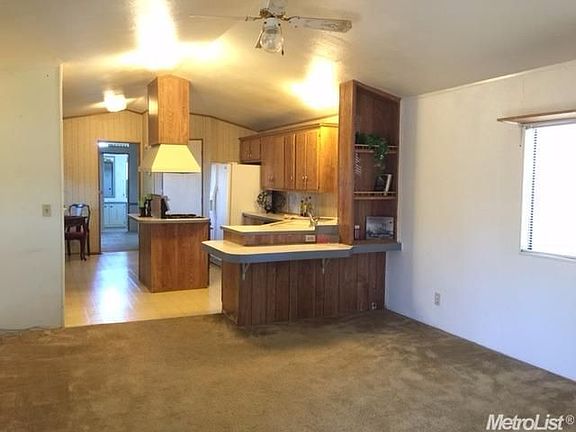4th image of 513 Patton Dr