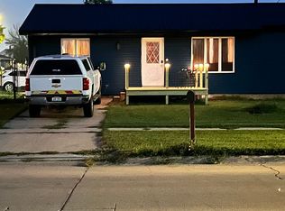 2321 Wilson Ave SW, Cedar Rapids, IA 52404