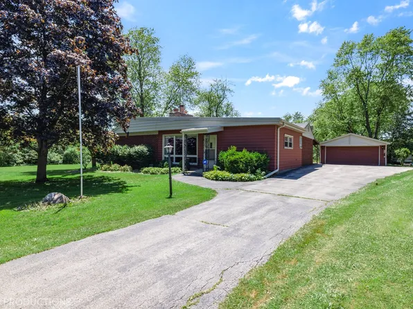 24360 S Thorn Creek Ln, Crete, IL 60417