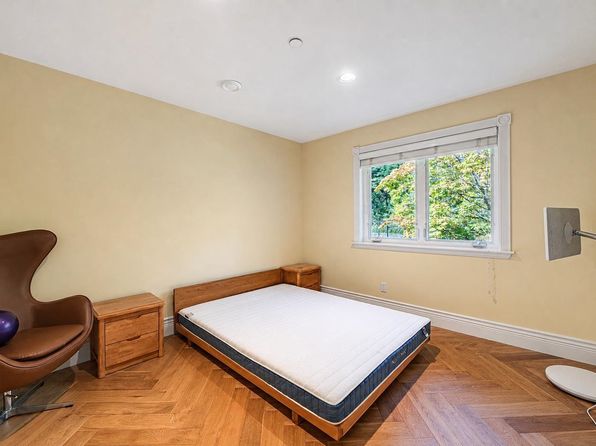 5 bedroom rental in West Vancouver — photo 29