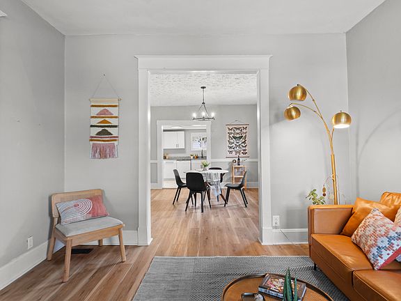 5th image of 3918 Byram Ave